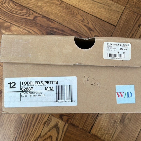 TIMBERLAND 6” SHEARLING BOOTS SIZE 12 - Picture 12 of 14